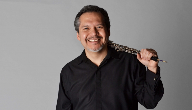J Ricardo Castaneda